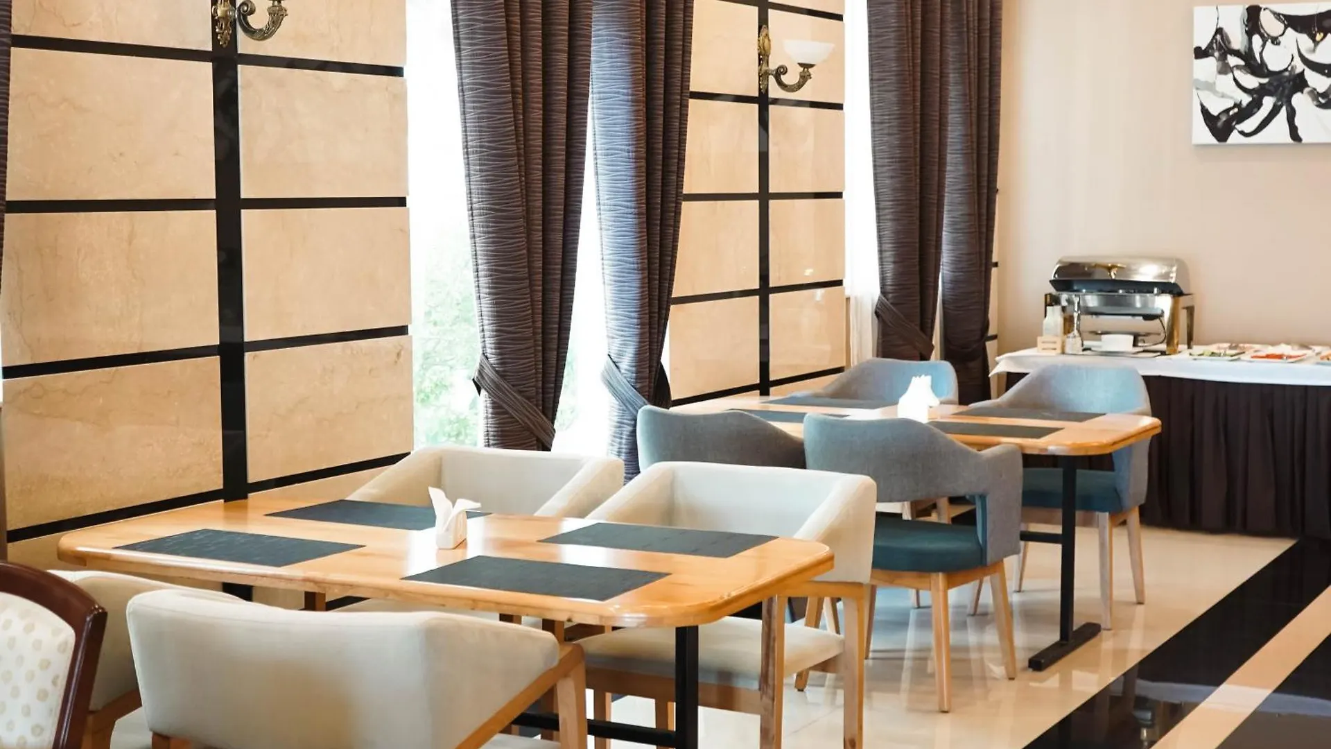 Hotel Kristal Durres